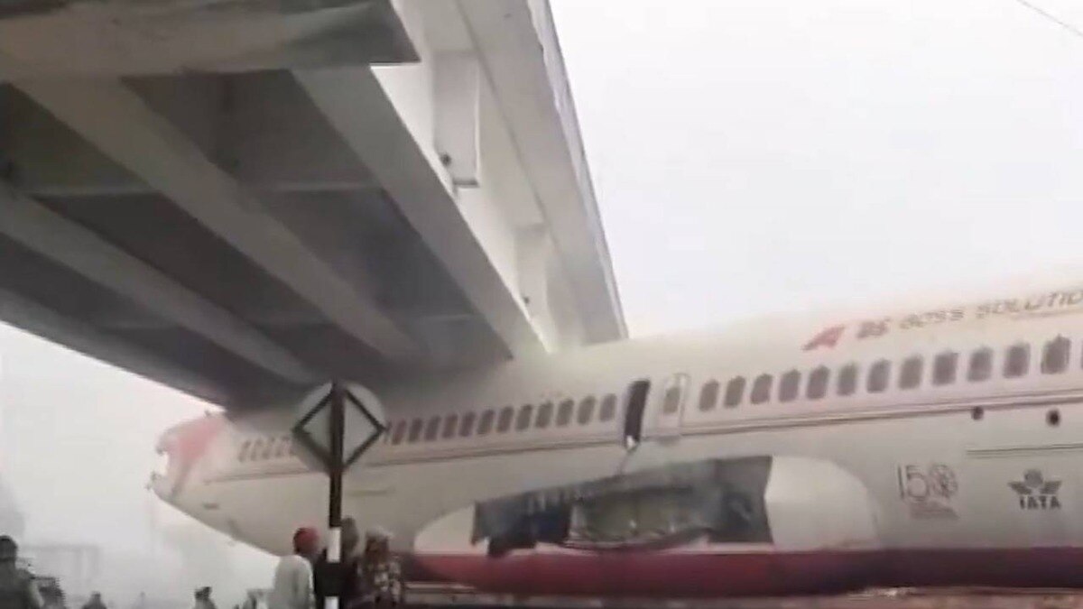 Plane gets stuck under bridge while being transported in Bihar National