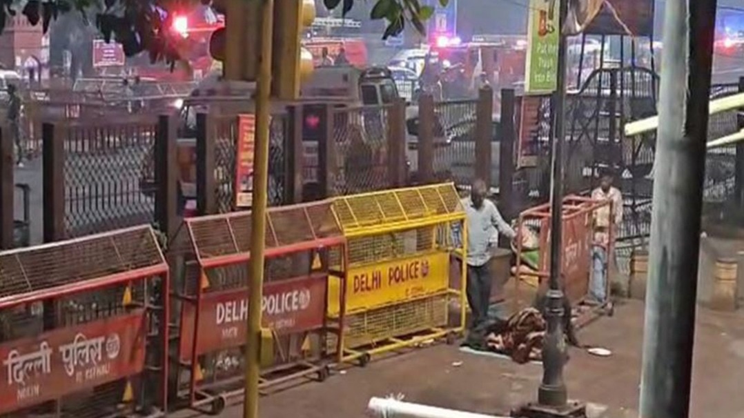 पीएम ने दिल्ली में हुए धमाके के बाद हालात का लिया जायजा, शाह से की बात