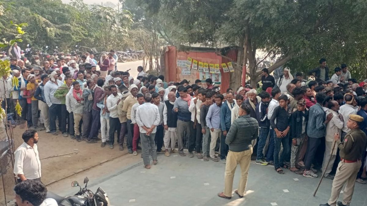 राजाखेड़ा SDM और तहसीलदार मौके पर पहुंचे