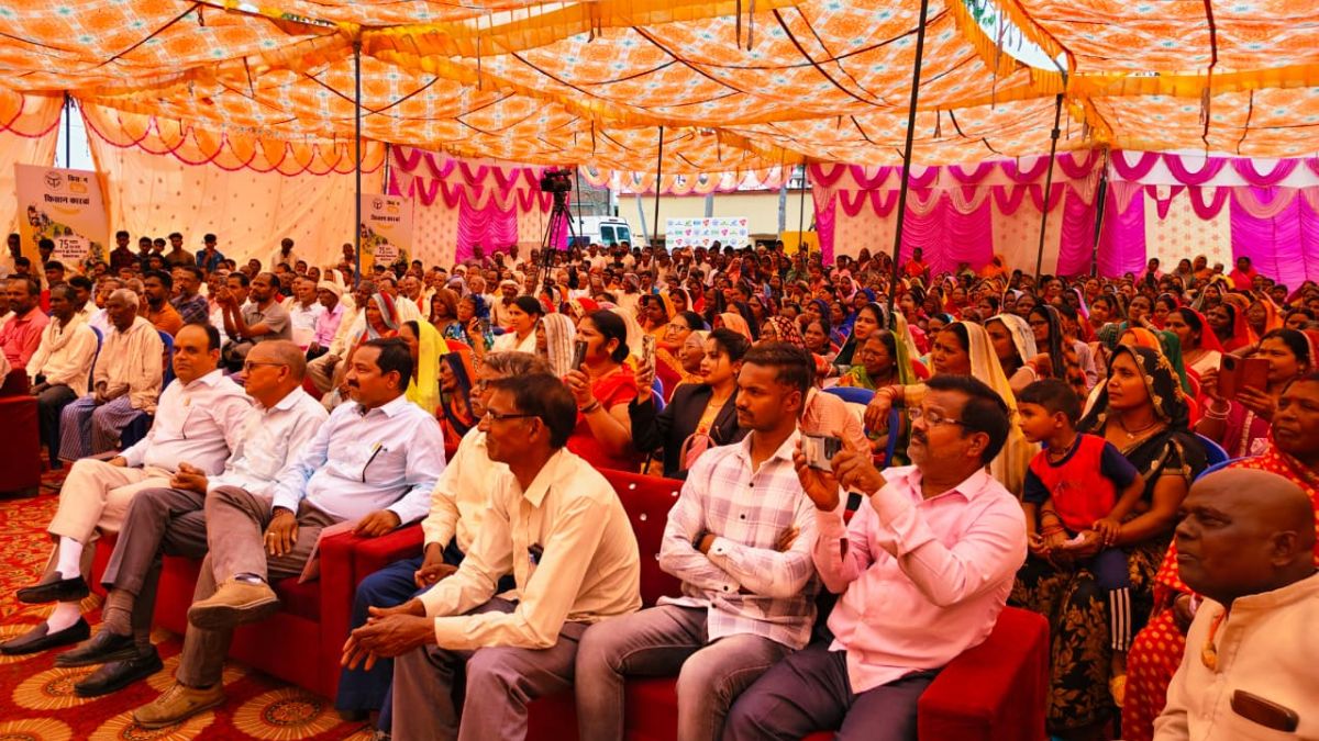 गोरखपुर में किसान कारवां