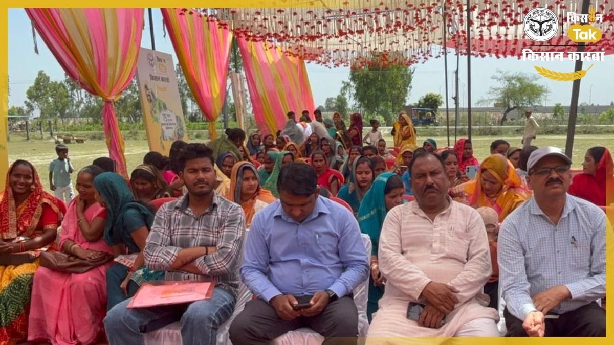 PHOTOS: किसान कारवां के 61वें पड़ाव में जुटी किसानाें की भीड़, शाहजहांपुर में आधुनिक खेती से आय बढ़ाने पर हुई चर्चा