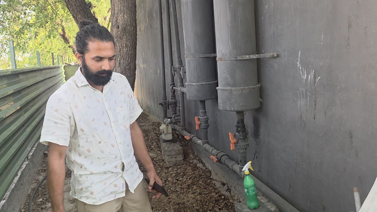 चंद्र प्रकाश सिंह ने बदली गांव की तस्वीर