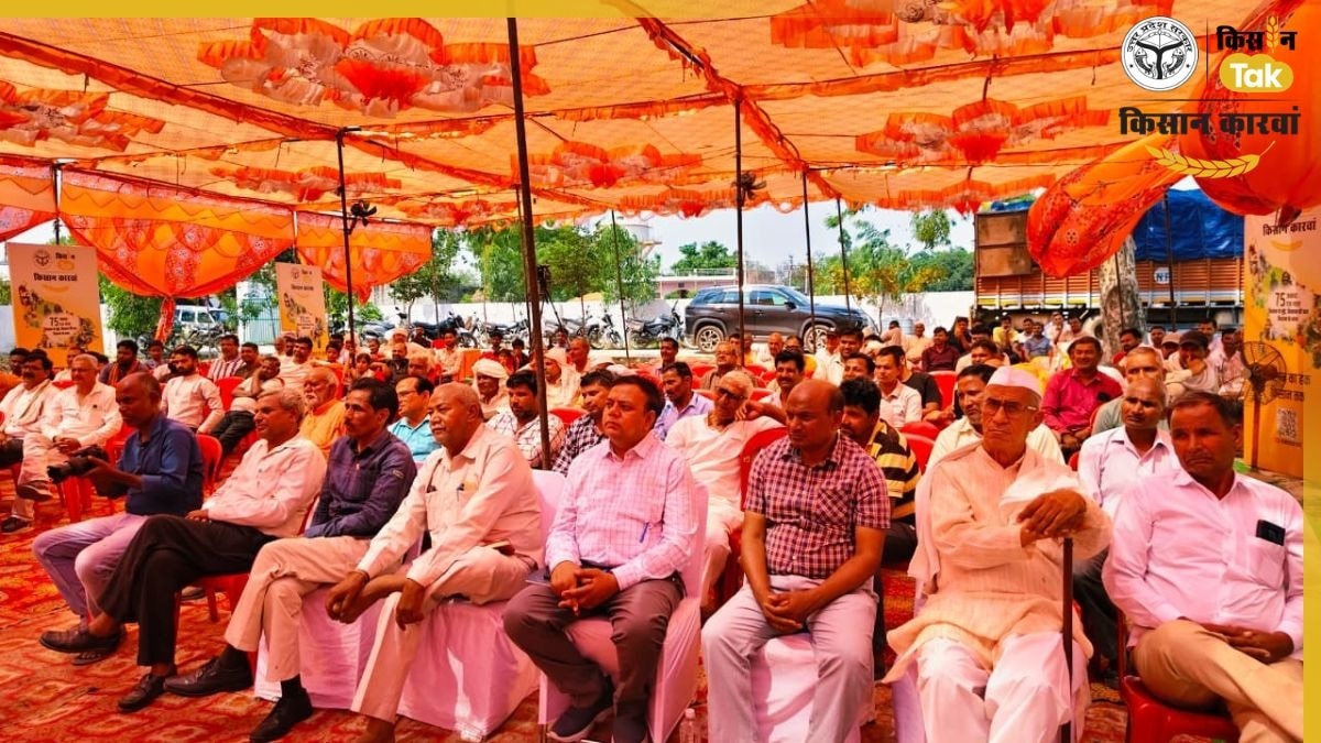 PHOTOS: बुलंदशहर के बिहटा गांव पहुंचा किसान कारवां, किसानों ने बढ़-चढ़कर लिया हिस्सा