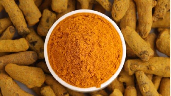 महाराष्ट्र में गुणवत्ता की वजह से हल्दी की कीमतों में गिरावट, फोटो साभार: freepik