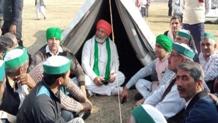 मुजफ्फरनगर में धरना स्थल पर इस तरह से तम्बू लगाए गए हैं.