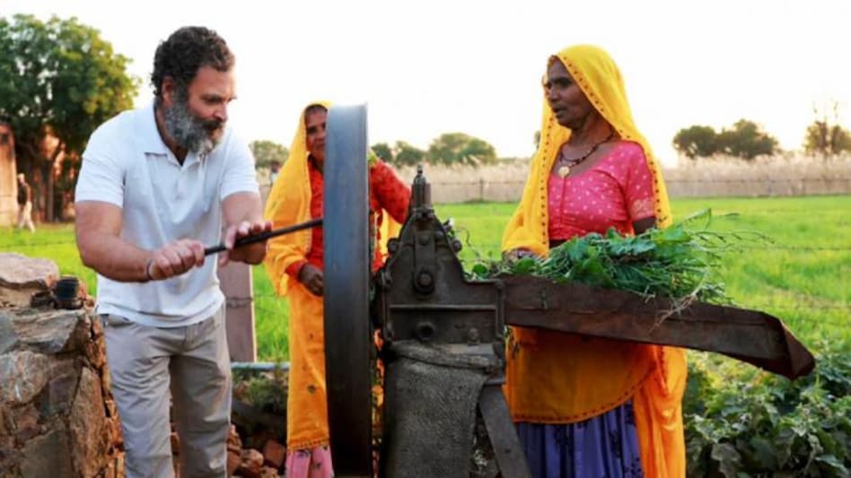 Bharat Jodo Yatra: क्या कांग्रेस को किसान पॉलिटिक्स की पिच पर कामयाब कर पाएंगे राहुल गांधी?  Bharat Jodo Yatra: क्या कांग्रेस को किसान पॉलिटिक्स की पिच पर कामयाब कर पाएंगे राहुल गांधी?