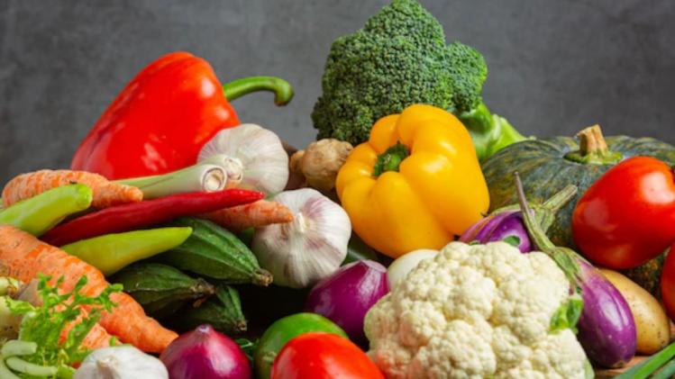 लखनऊ से दुबई भेजी गई सब्जियों की पहली खेप