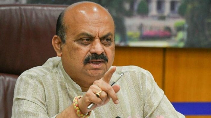 कर्नाटक के सीएम व वित्त मंत्री ने की बजट की घोषणा