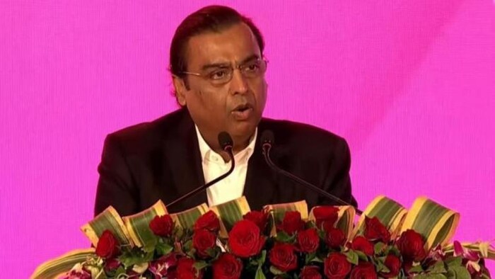 रिलायंस समूह के मुकेश अंबानी ने जीआईएस23 में यूपी में 75 हजार करोड़ रुपये के निवेश की घोषणा की
