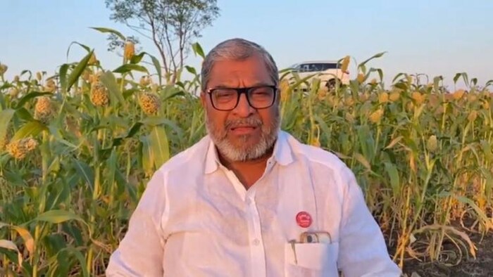 स्वाभिमानी शेतकरी संगठन के नेता राजू शेट्टी