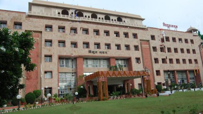 जयपुर डिस्कॉम से जुड़े किसानों के लिए स्वैच्छिक भार वृद्धि घोषणा योजना की अवधि अब 30 अप्रैल कर दी गई है.