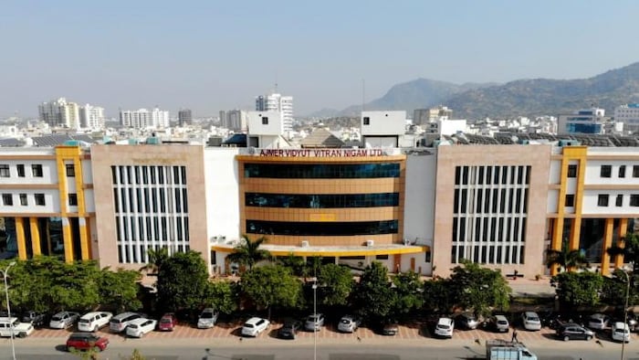 अजमेर डिस्कॉम ने राज्य में सबसे अधिक कृषि कनेक्शन जारी किए हैं.