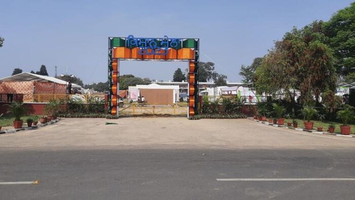 पंजाब एग्रीकल्चर यूनिवर्सिटी में मेले की तैयारी.