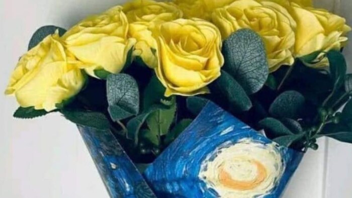 सूखे फूल पत्ते से बनाए गए उत्पाद फोटोः ट्वीटर