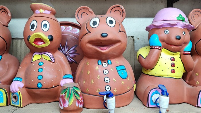 बच्चो के लिए हुए कार्टून मटके