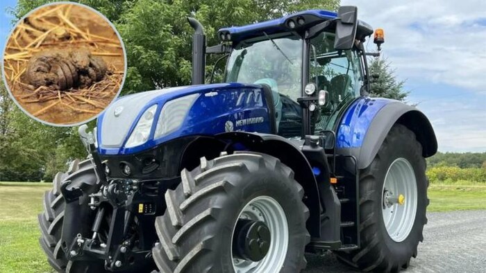 गाय के गोबर से चलने वाला दुनिया का पहला ट्रैक्टर