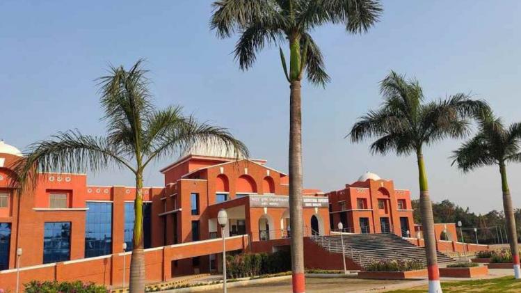 बीएयू के कंधों पर पारंपरिक बीजों को बचाने की जिम्मेदारी, मॉडल जीनोम क्लब स्थाप‍ित होगा