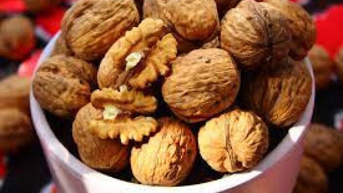 कश्मीरी अखरोट का प्रतीकात्मक फोटो. फोटो क्रेडिट- संदिप सिंह