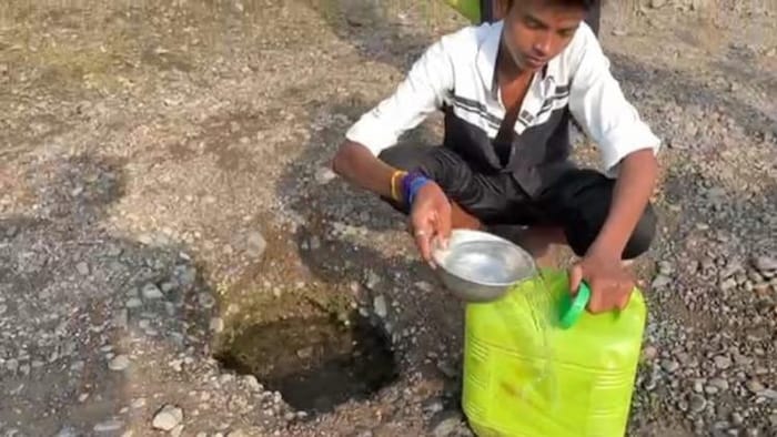 महाराष्ट्र के अमरावती में लोगों को भयंकर पेयजल संकट से जूझना पड़ता है