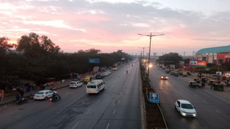 Weather Update: अगले 6 दिनों तक चिलचिलाती धूप से मिल सकती है राहत, जानें क्या है मौसम का पूर्वानुमान Weather Update: अगले 6 दिनों तक चिलचिलाती धूप से मिल सकती है राहत, जानें क्या है मौसम का पूर्वानुमान