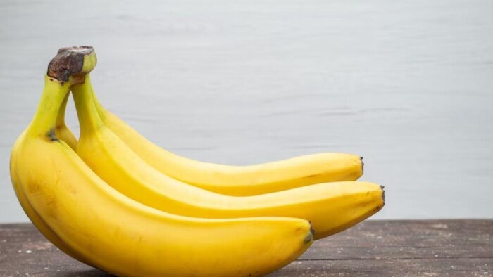 आखिर टेढ़ा ही क्यों होता है केला, फोटो साभार: freepik