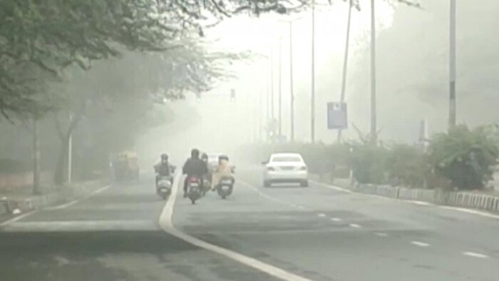 दिल्ली एनसीआर में मई महीने में छाया कोहरा