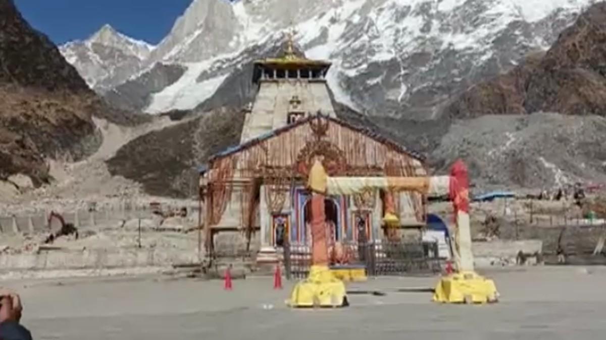 बर्फबारी का असर: उत्तराखंड के किसानों पर मौसम की मार, केदारनाथ के लिए भी रजिस्ट्रेशन बंद