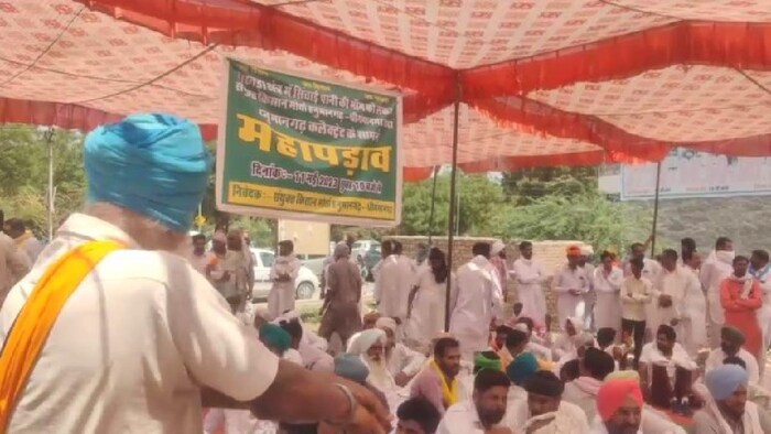 हनुमानगढ़ में किसानों ने महापड़ाव शुरू किया है