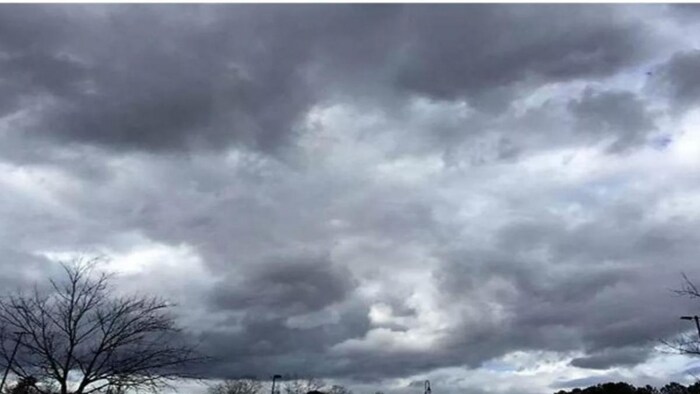 उत्तर प्रदेश में फिर बदला  मौसम का  मिजाज