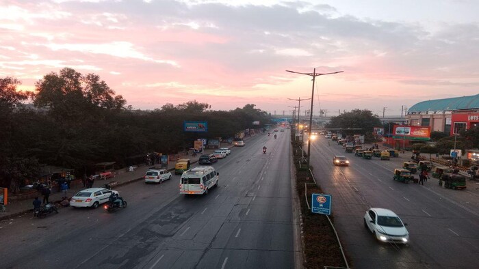 दिल्ली में बदल सकता है मौसम का मिजाज