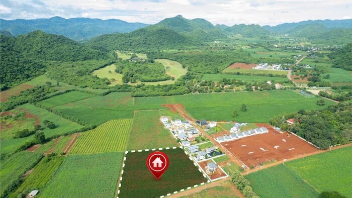 पीएम स्वामित्व योजना के तहत ग्रामीण इलाकों में संपत्तियों का सर्वे कर बन रहीं डिजिटल घरौनियां, फोटो: साभार फ्रीपिक