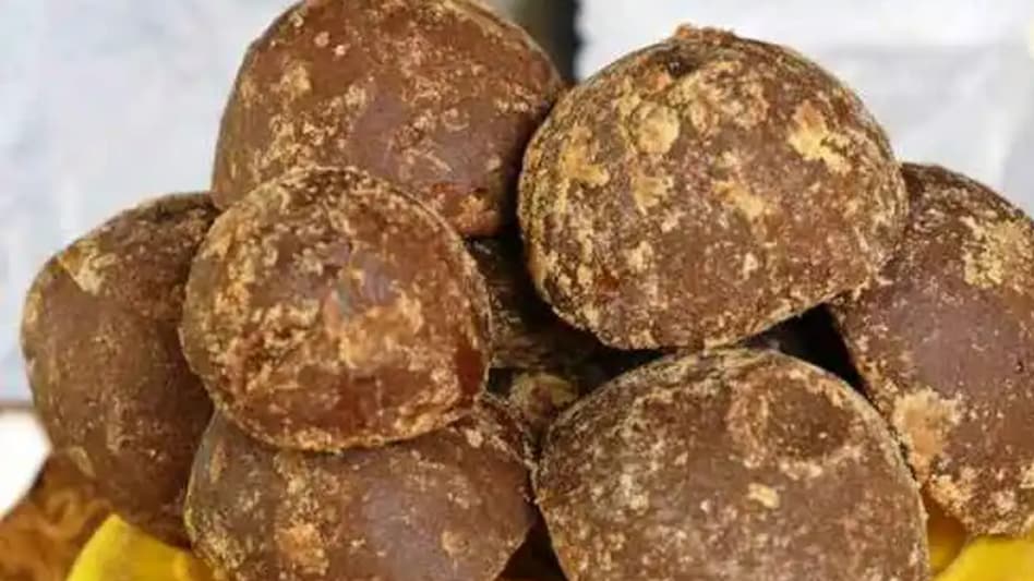 Jaggery Benefits: महिलाओं के लिए जरूरी हैं गुड़... सेवन से दूर रहती हैं ये बीमारियां Jaggery Benefits: महिलाओं के लिए जरूरी हैं गुड़... सेवन से दूर रहती हैं ये बीमारियां