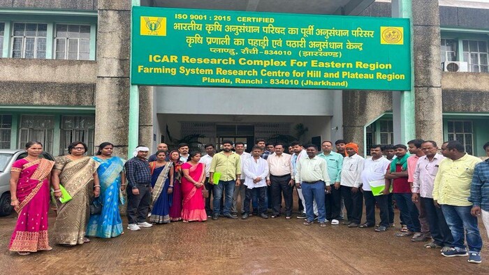 किसान संवाद में शामिल किसान फोटोः किसान तक