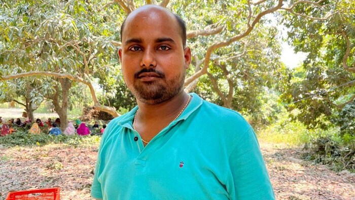 पप्पू सिंह फल के बिजनेस से सालाना 60 से 70 लाख तक की कमाई करते हैं. फोटो-किसान तक