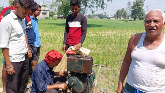 देवरिया में बारिश कम होने से धान के खेत सूख रहे हैं