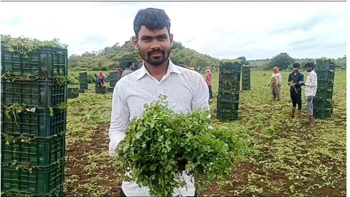 किसान को मिला हरे धनिये का रेकॉर्ड रेट