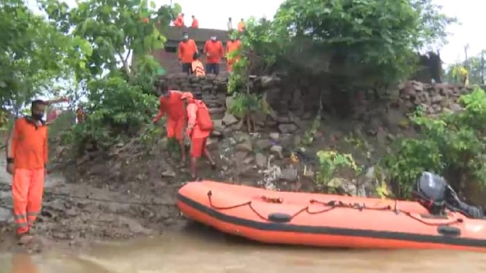गुना जिले के सोडा गांव में हर साल बाढ़ जैसी स्थिति बन जाती है