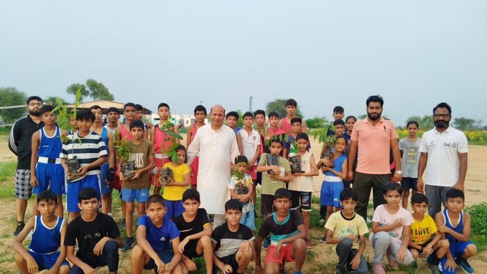 हिसार के ट्री मैन विजय श्योराण