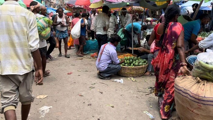 पटना की मीठापुर सब्जी मंडी. फोटो- किसान तक