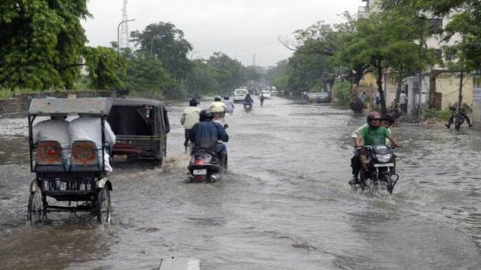 कई राज्यों में आज भी भारी बारिश होने की आशंका, सांकेतिक तस्वीर