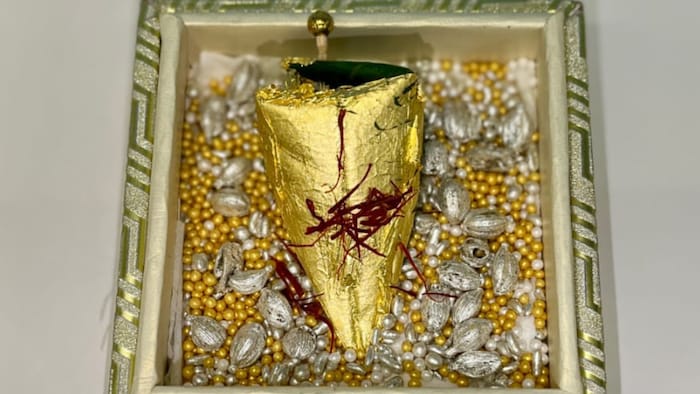 शादी-विवाह और कार्यक्रम में इस गोल्ड पाल की डिमांड बहुत अधिक बढ़ जाती है.