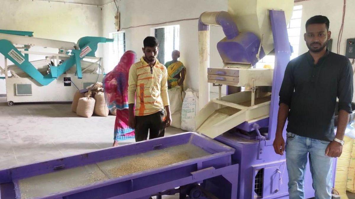 RIPA Scheme Chhattisgarh : गांव में ही रहकर किसानों को कारोबारी बना रही छत्तीसगढ़ की रीपा योजना