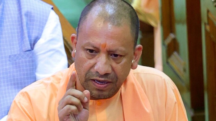 सीएम योगी ने कहा कि यूपी की स्थिति देश के अन्य राज्यों से काफी अच्छी है.