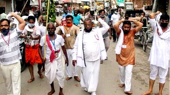 पूर्वांचल के किसान 300 सालों से निभाते हैं ये परंपरा