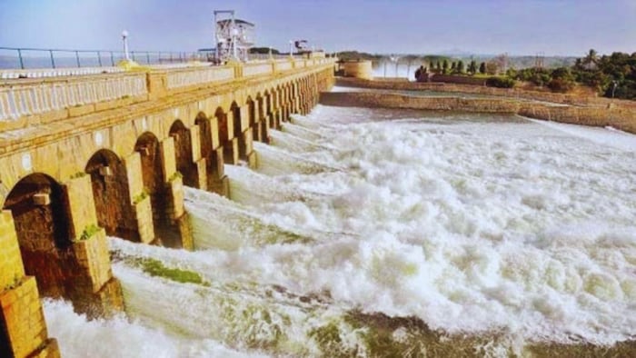 कावेरी नदी के पानी को लेकर किसान कर रहे विरोध