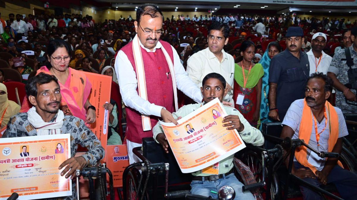 PM Awas Yojana : यूपी में गांव के गरीबाें को मिले 38.71 लाख सस्ते आवास
