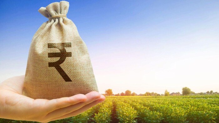 एफडी में पैसा लगाने वाले किसानों के लिए 2 बैंकों ने ब्याज दर और निवेश समयसीमा बढ़ाई