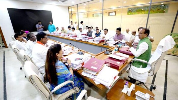 सीएम शिवराज ने केन बेतवा लिंक प्रोजेक्ट काे केंद्र की फाइनल मंजूरी मिलने पर पीएम मोदी काे आभार जताया, फोटो साभार: एमपी सरकार