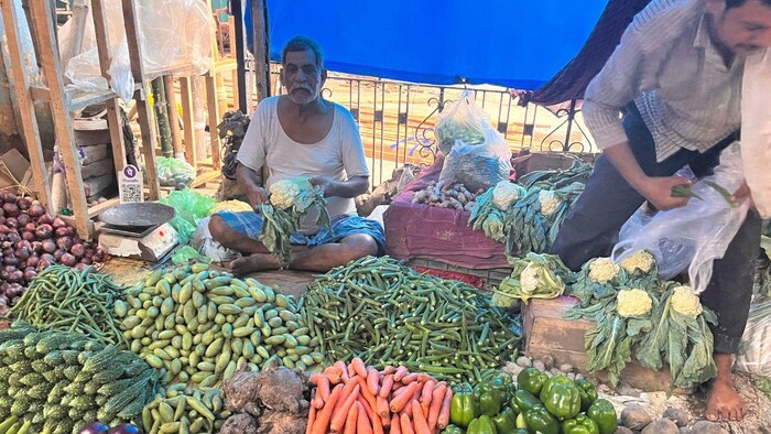 बारिश की वजह से सब्जियों के बढ़ें दाम. फोटो-किसान तक