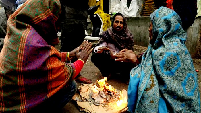 यूपी में बढ़ती ठंड